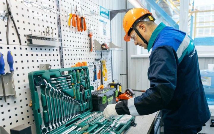 Эшче һөнәр ияләренә карата хөрмәт билгесе: 26 февраль – слесарьлар көне