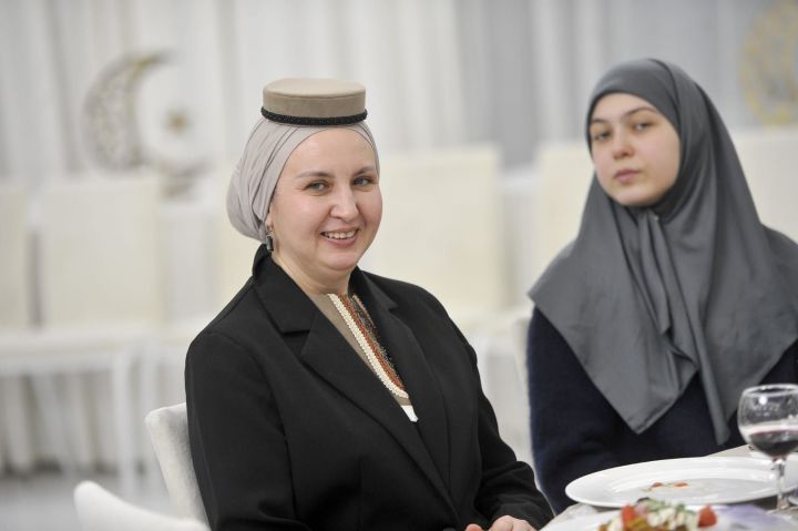 «Ватаным Татарстан» газетасы коллективы ифтар уздырды (ФОТОРЕПОРТАЖ)