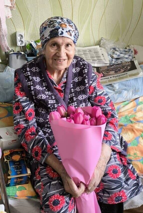 Руфия Усманова 95 яшен каршылый