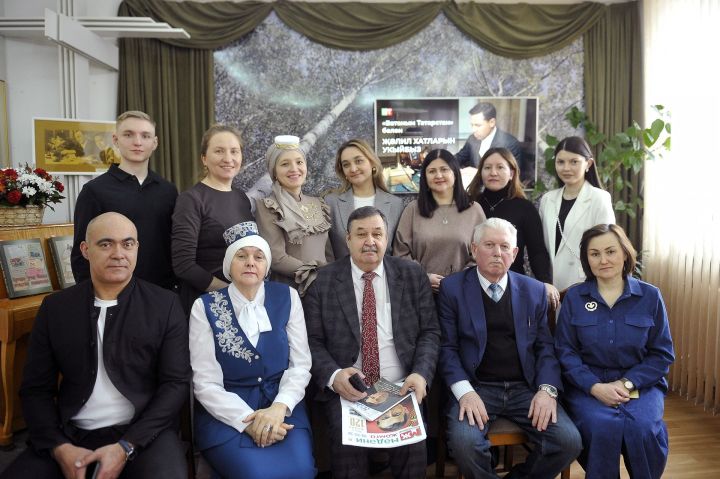 Муса Җәлилнең музей-фатирында шагыйрьнең хатларын уку чарасыннан фоторепортаж