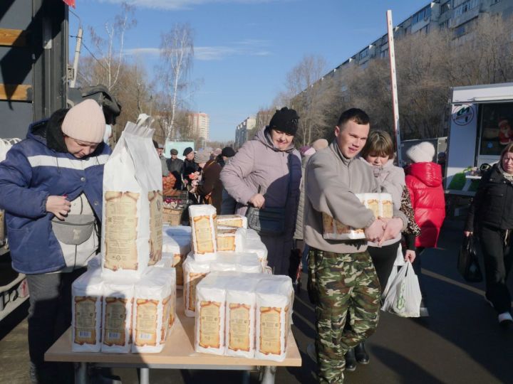 Казандагы язгы ярминкәләрдән ФОТОРЕПОРТАЖ