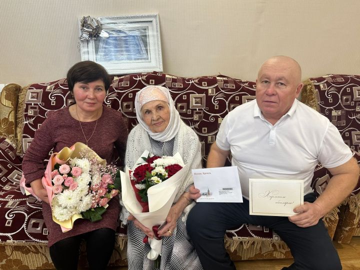 «Туксанны да биреп булмый»