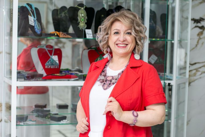 Виктория Солтанова: «Һөнәрчелек тә бизнес була ала»