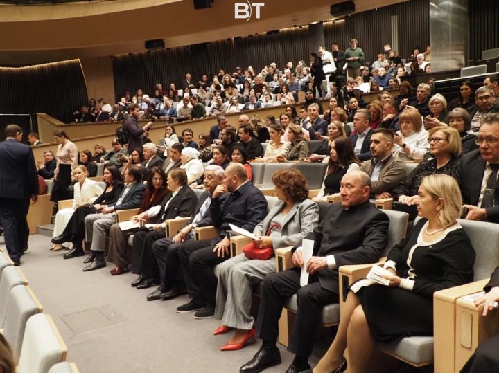 «Әлдермештән Әлмәндәр» – кабат сәхнәдә (ФОТОРЕПОРТАЖ)