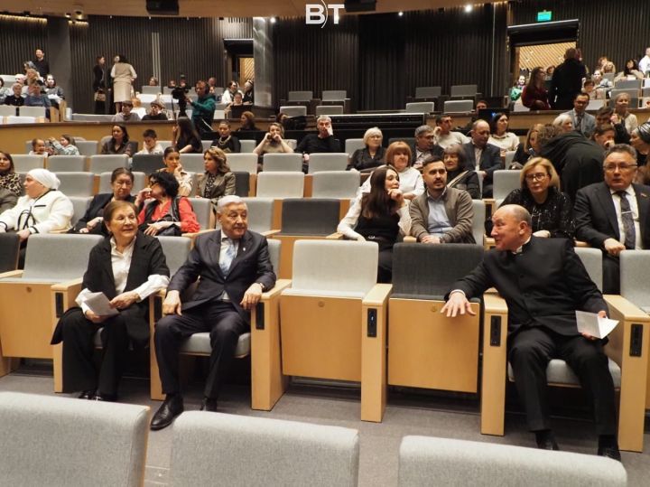 «Әлдермештән Әлмәндәр» – кабат сәхнәдә (ФОТОРЕПОРТАЖ)