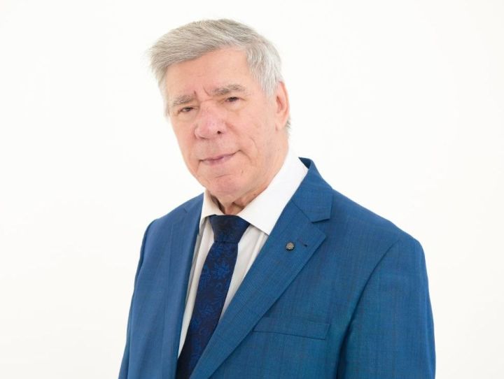 Фоат Галимуллин: «Бүгенге алып баручыларга кызыгып карыйм»