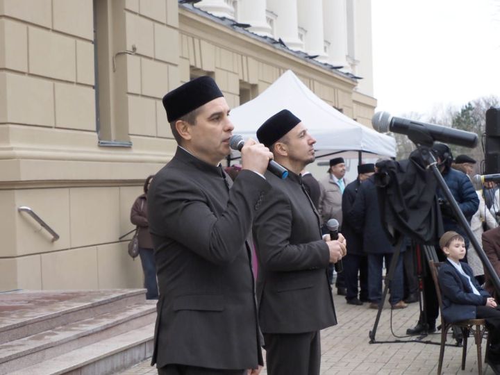 Казанда узган Шигырь бәйрәменнән ФОТОРЕПОРТАЖ