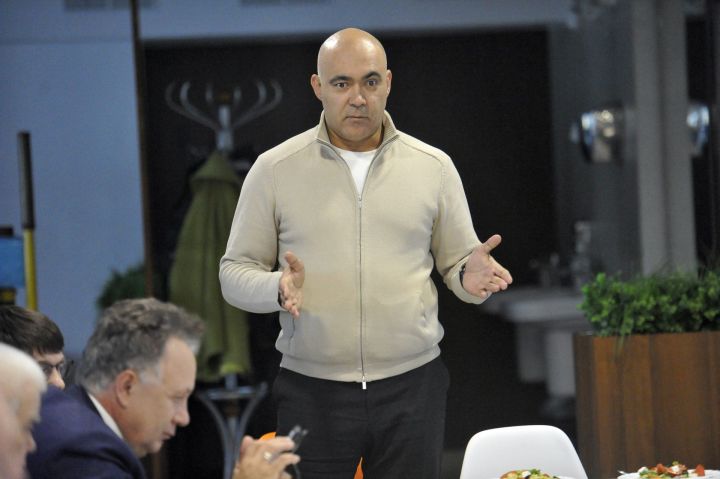 «Ватаным Татарстан»ның элеккеге баш мөхәррире Мөнир Әһлиуллинны искә алудан ФОТОРЕПОРТАЖ