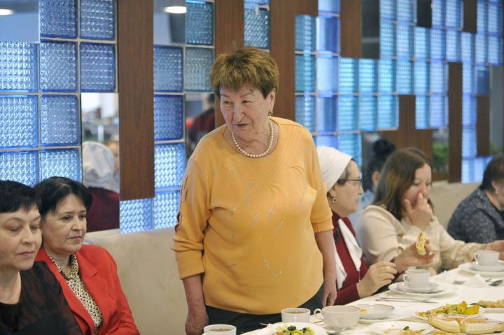 «Ватаным Татарстан»ның элеккеге баш мөхәррире Мөнир Әһлиуллинны искә алудан ФОТОРЕПОРТАЖ