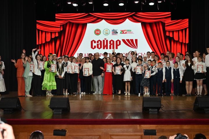 Марат Әхмәтов: «Сәйяр» фестивале гореф-гадәтләрне сакларга, туган телләрне үстерергә ярдәм итә»