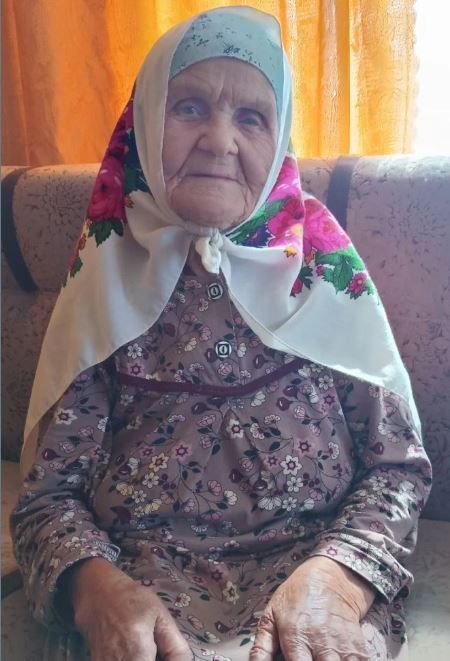 95 яшьлек Гөлфия Якимова: “Матур картлык көткән икән мине”