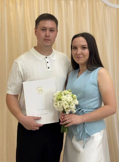 Бер көндә сигез пар кавышкан