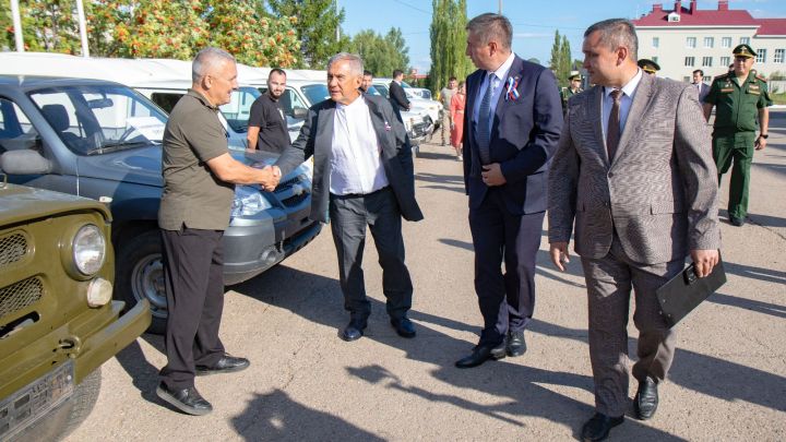 Татарстан Рәисе: Нефтьчеләр ярдәме белән Баулы заманча, төзек шәһәргә әверелде