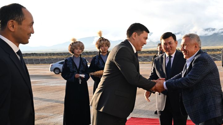 Рөстәм Миңнеханов Чолпон-Ата шәһәренә эш сәфәренә килде