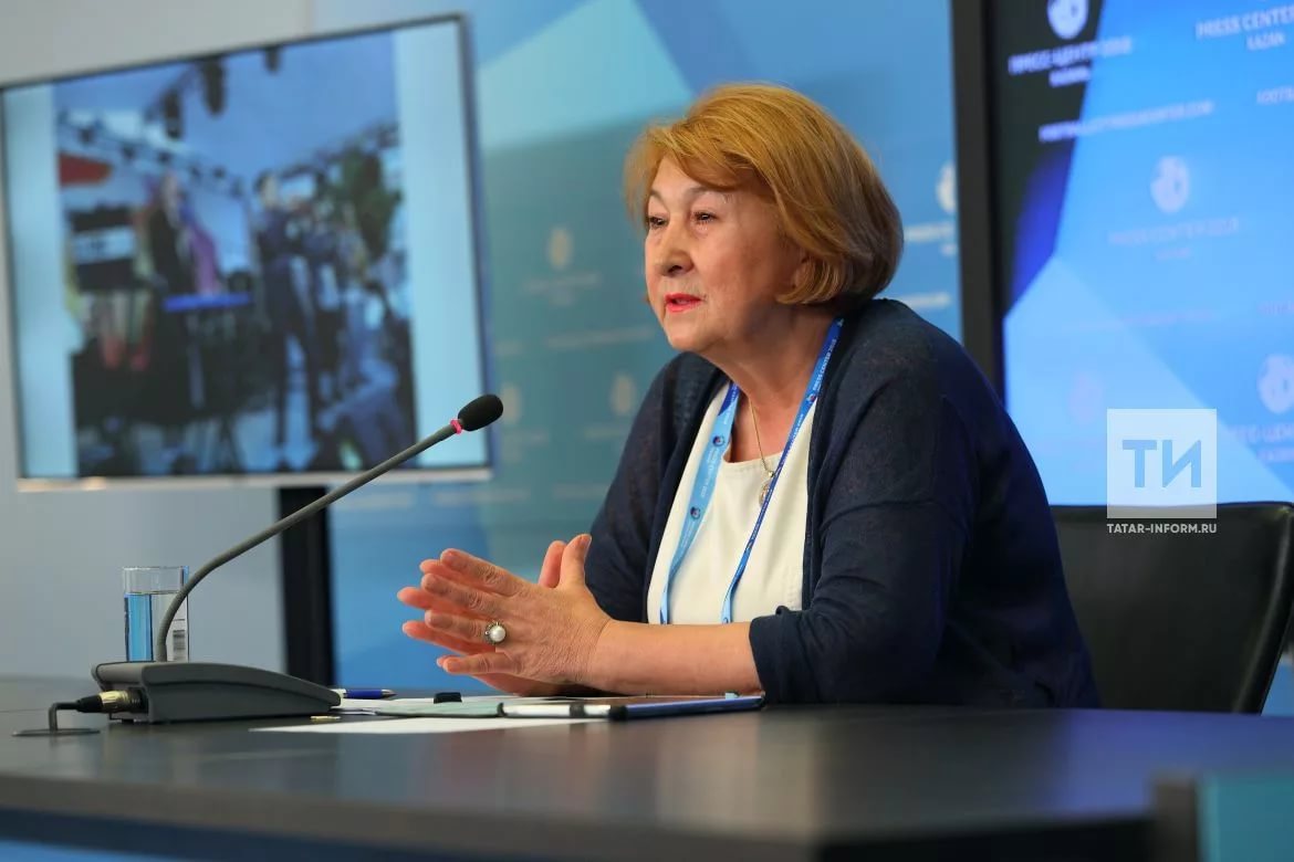 Зилә Вәлиева: «Конституция барыбызга да кагыла»