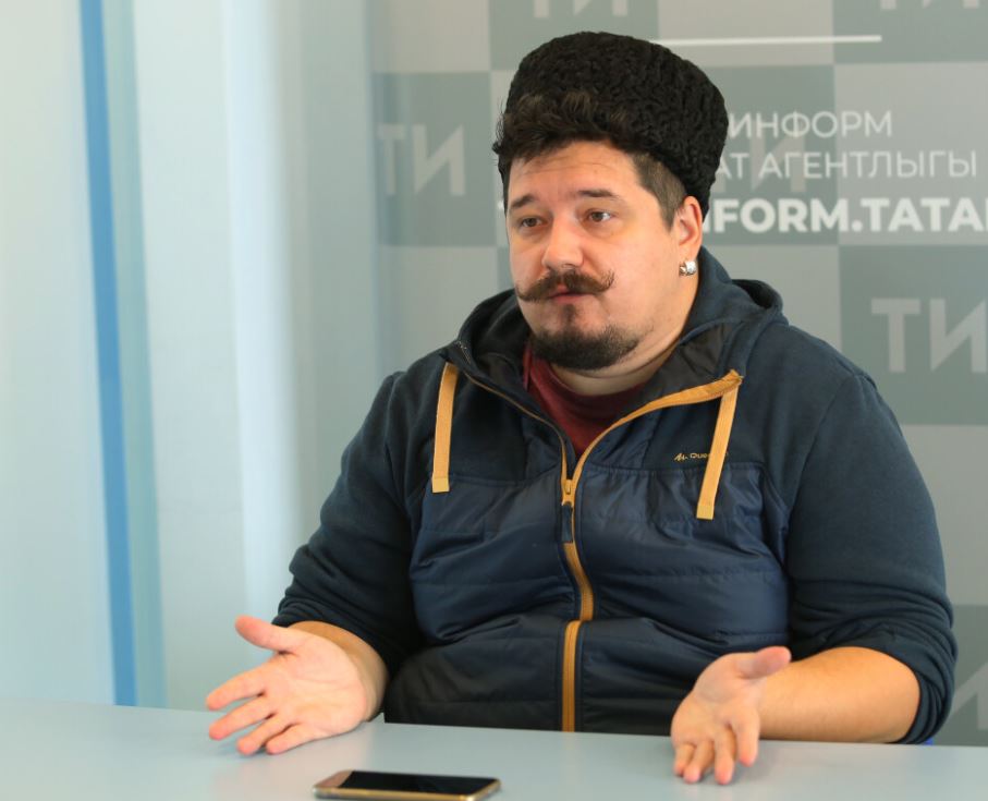 Журналист Альберт Шакиров: «Барыбызның да хәлләре бер тирә»