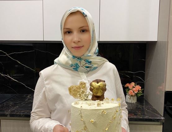 Раисат Абакарова: «Алты яшемдә беренче тапкыр икмәк салдым»