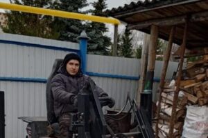 Трактор ясаучы Илмир Нәҗметдинов: «Остазым – интернет»